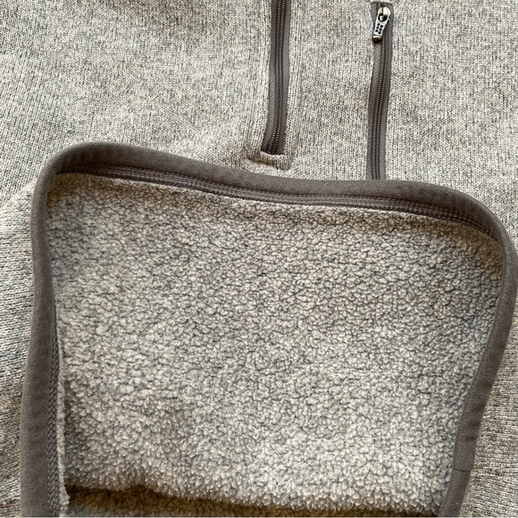 Patagonia half zip sweater - Picture 6 of 9